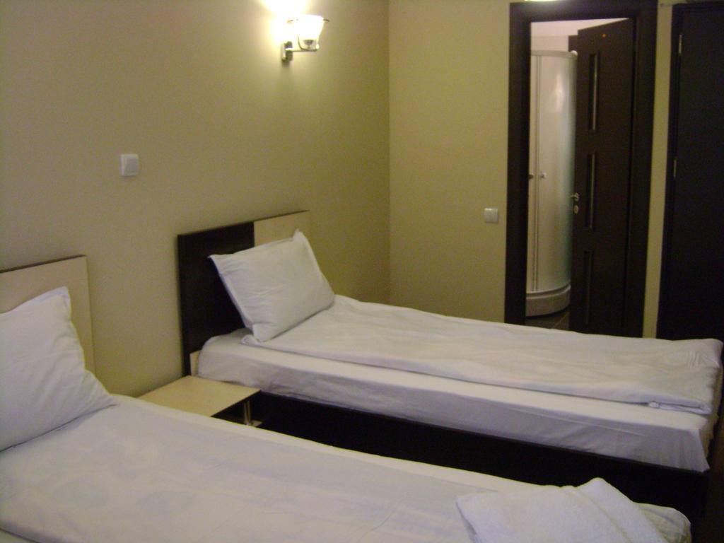 Hotel Babilon Bucharest Exterior photo